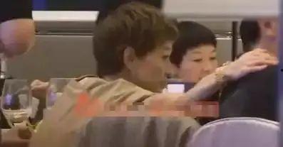 娱乐八卦爆料博主自己拍视频,娱乐八卦博主自导自演的短视频幕后故事  第3张